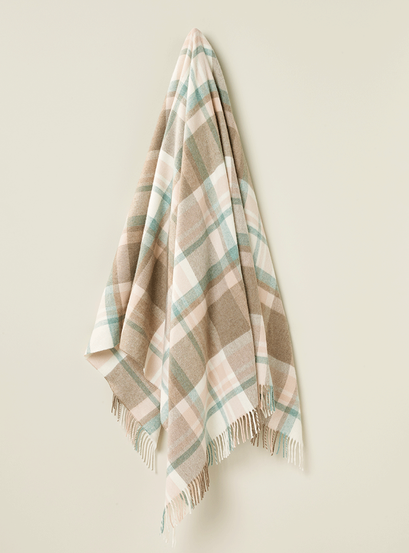 Portree Design Merino Wool Throw in Natural/Rose