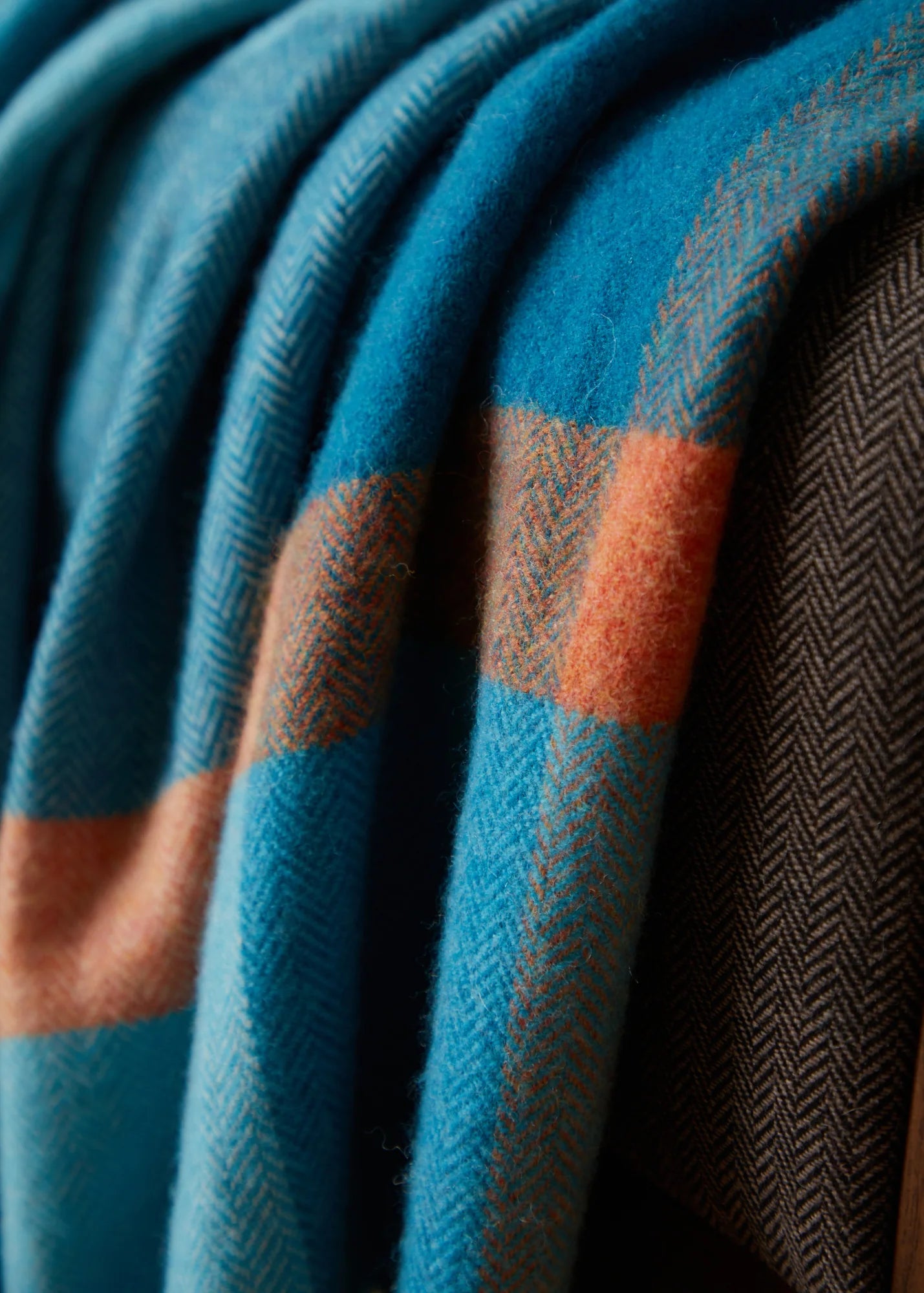 Foxford Oisin Lambswool Throw