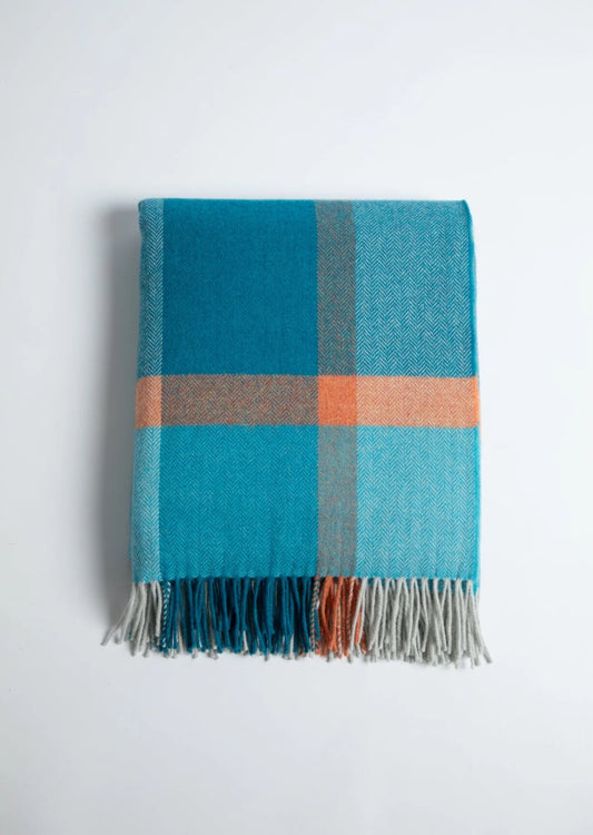 Foxford Oisin Lambswool Throw