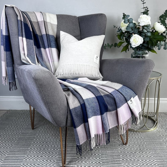 Chic Throw