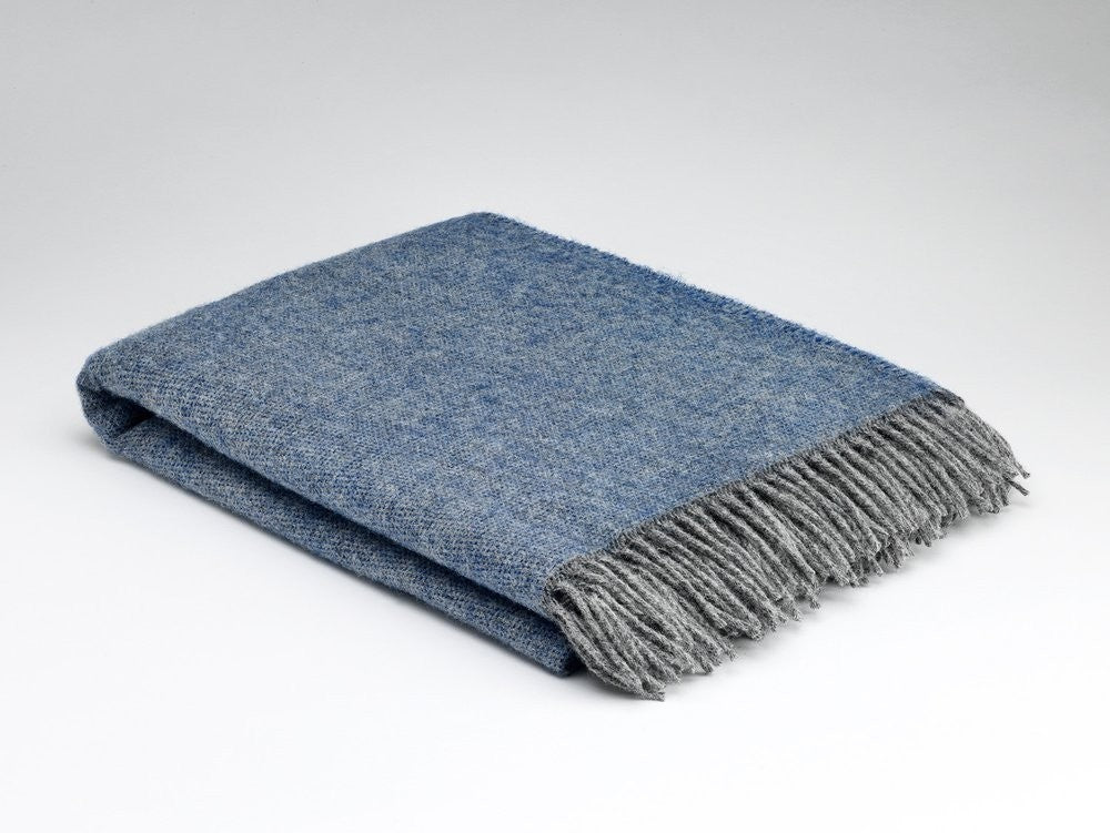 Cosy Periwinkle Wool Throw Blanket