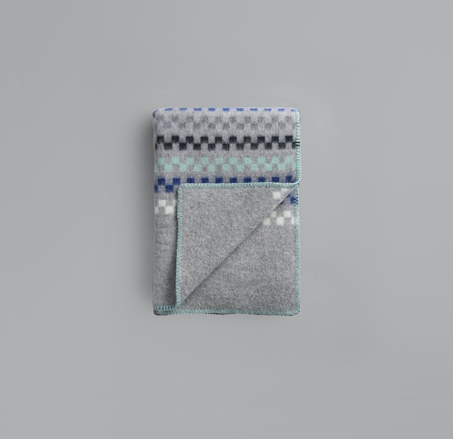 Toskaft Gray-Turquoise Wool Throw Blanket